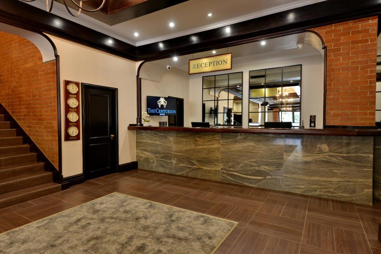 The Centurion Hotel エクステリア 写真