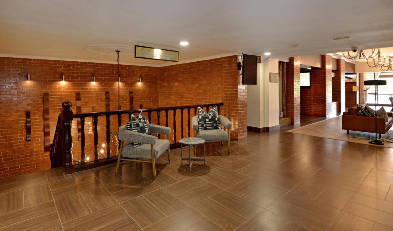The Centurion Hotel エクステリア 写真