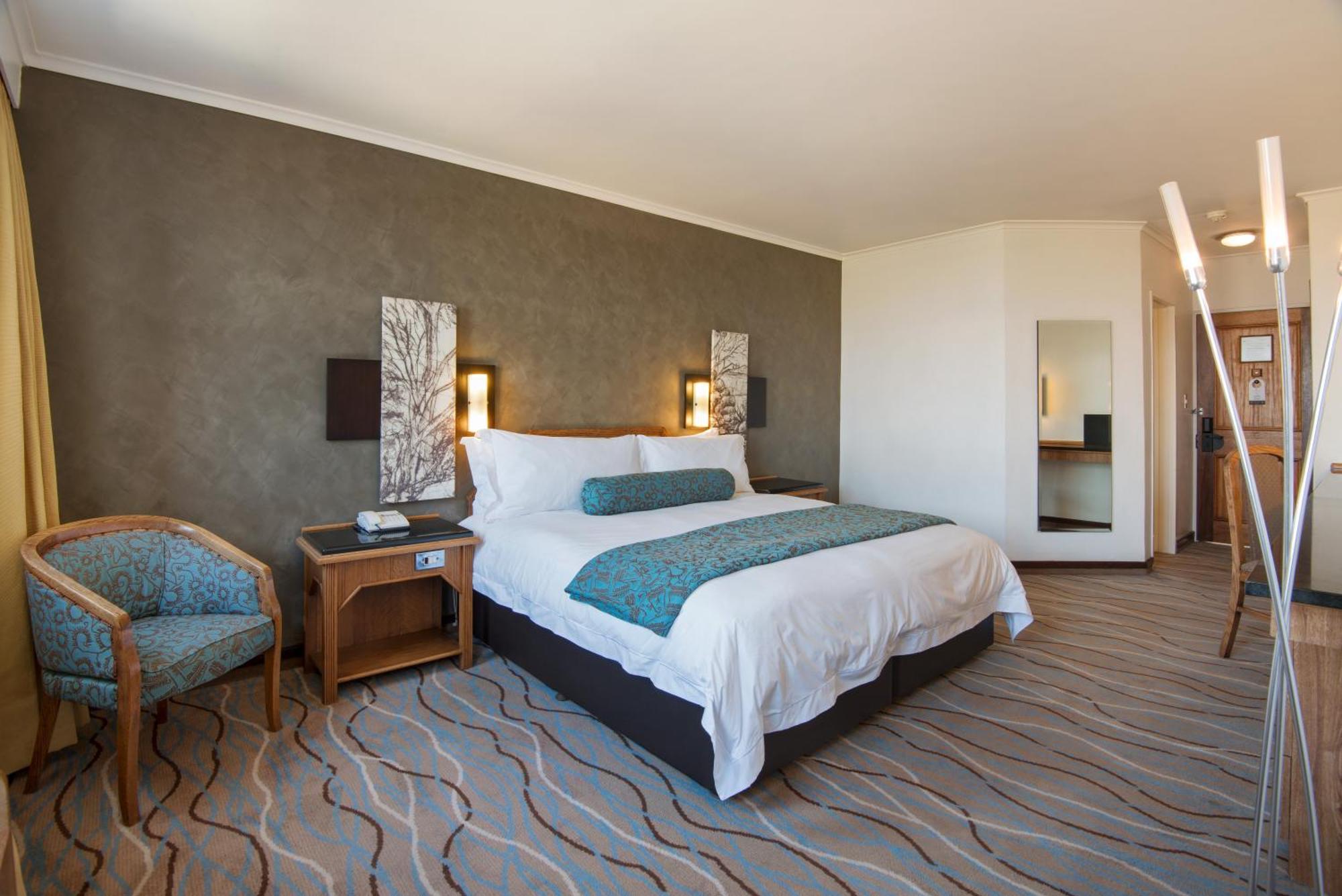 The Centurion Hotel エクステリア 写真